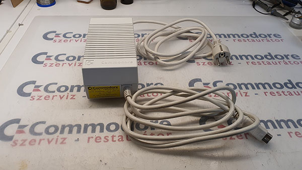 Commodore Amiga 600 és 1200 kicsi tápegység felújítása