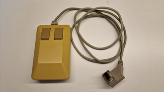 Commodore Szerviz és Restaurátor | Commodore Amiga 1000 egér javítása