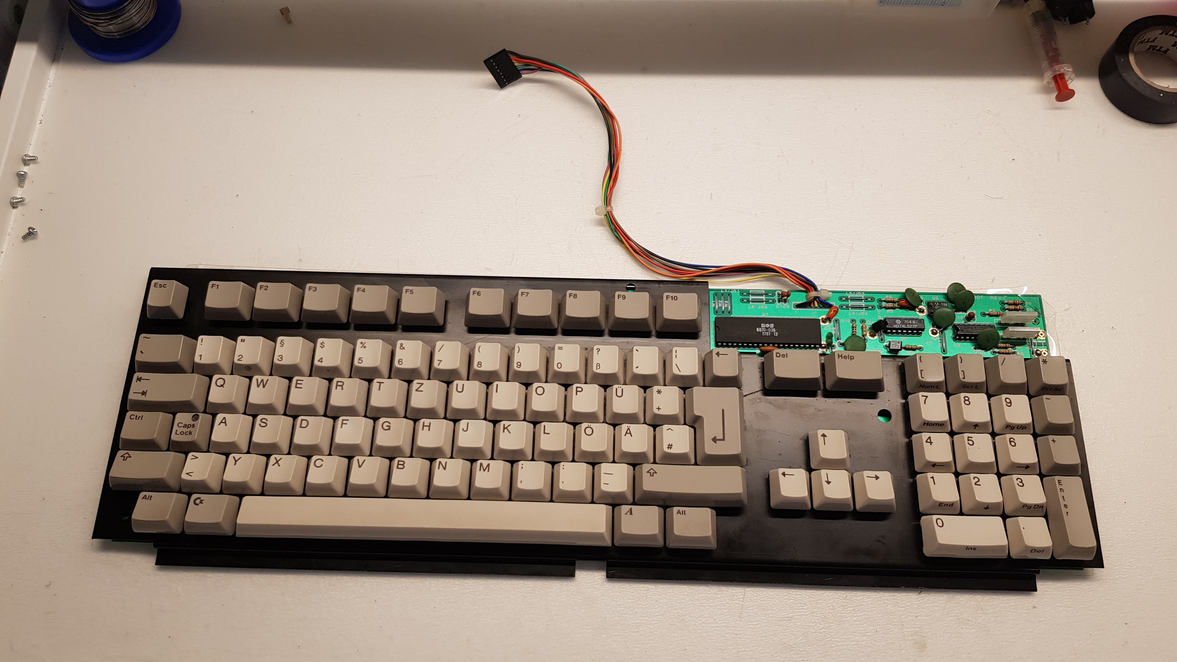 Commodore Szerviz és Restaurátor | Commodore Amiga 500 mechanikus billentyűzet