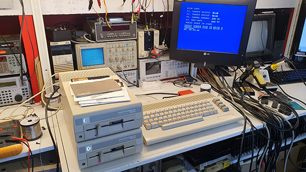 DS-HD floppy lemezek használata Commodore Floppy meghajtókban